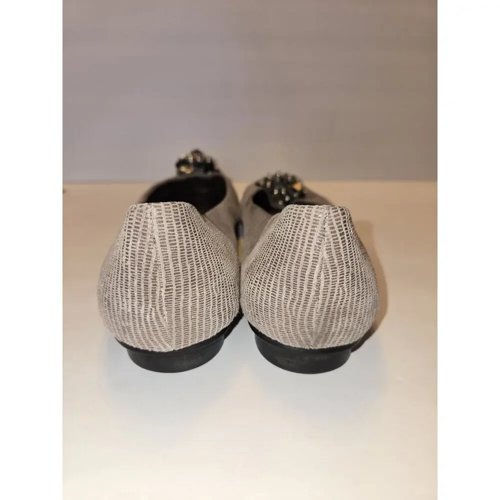 Calvin Klein Maxee US Womens Size 9m Ballet Flats Tan w/ Silver Metal Beebops